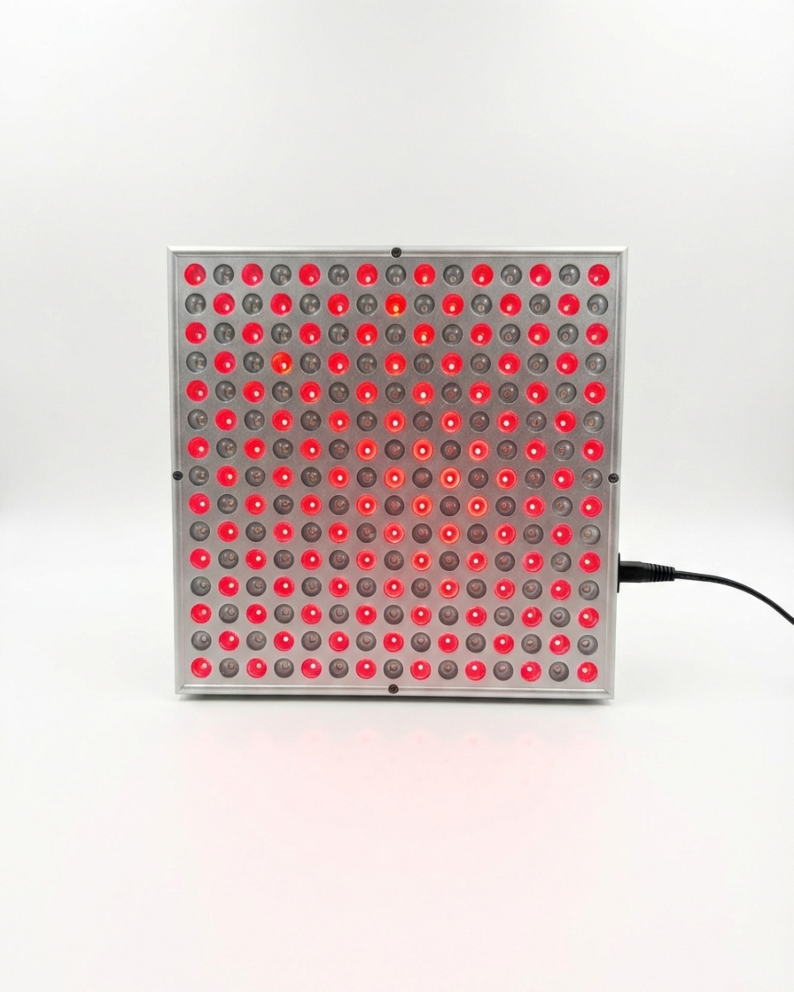 Luminé Red Light Therapy Panel – Advanced LED Skin Rejuvenation Lamp